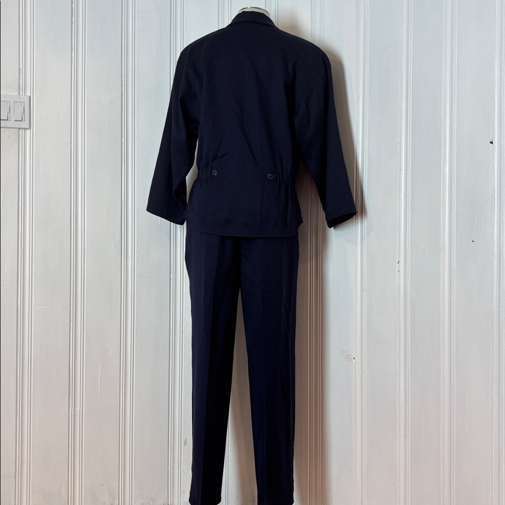 Vintage Navy Blazer & Pants Set – Soft Tailored Two-Piece - Size M to L - Picture 4 of 13